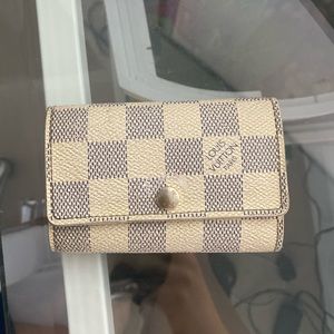 Authentic LV 6-Key Holder